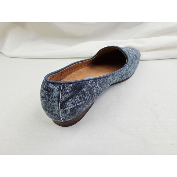 Vionic Size 6.5 Womens Willa ii Blue Slip On Flat Embroidered Logo Loafers NEW - Picture 11 of 13